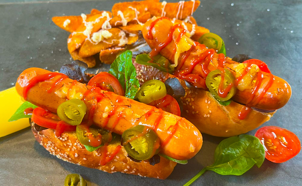 What Is Käsekrainer? Discover Austria’s Famous Cheese Sausage in the UK