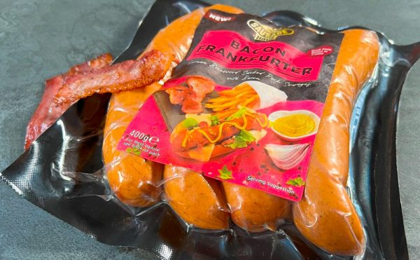 A Farmfoods Bacon Frankfurter pack