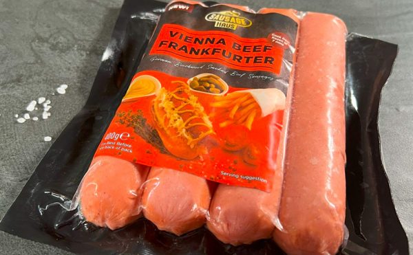 A Farmfoods Vienna Beef Frankfurter Pack