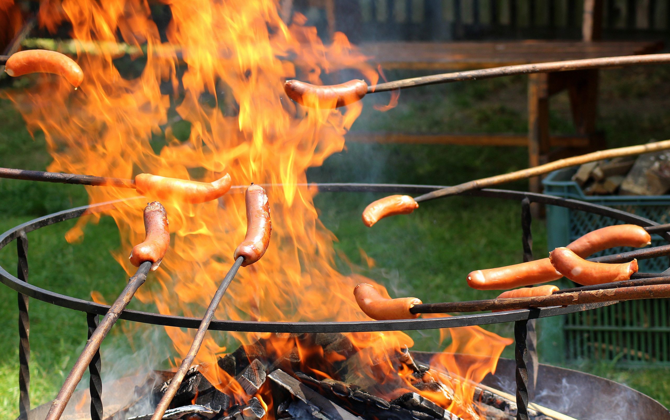 Spring into Easter & BBQ Season: Boost Your Sales with The Sausage Haüs 🌭🔥🐣