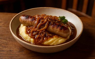 Bratwurst Mash Bowl with Beer-Onion Gravy (Pub-Ready Comfort Classic for 2026)